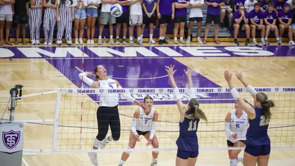 St. Thomas defeated Montana State, 3-1, in front of a Schoenecker Arena record crowd of 1,254 to begin the home season and the Tommie Invitational Tournament.