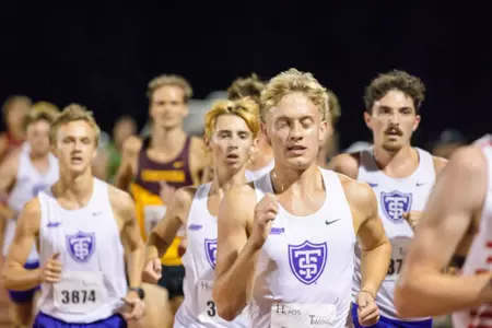 St. Thomas Men's Cross Country opened its 2026 season Friday, Sept. 4, 2026 at the Dragon Twilight in Moorhead, Minn.
