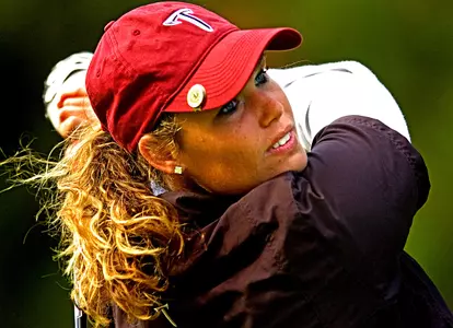 Trojans Struggle On Links Image