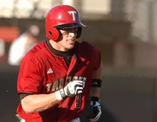 Godwin Returns to Alabama Image