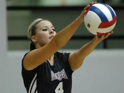 Panthers Top Trojans in Four Image