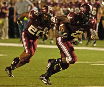 Defense Outshines Offense in Victory Image