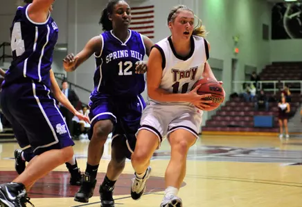 Trojans Back on Winning Track Image