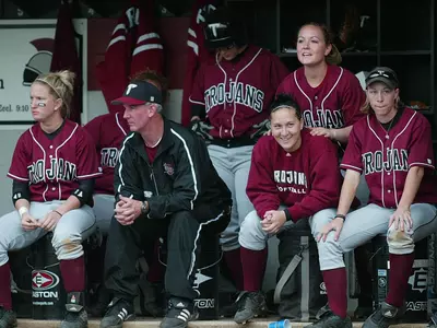 Troy Rally Falls Short, Lose 2-1 Image
