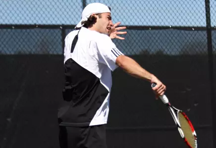 Trojans Pick Up Road Victory Image