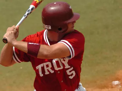 Trojans Outlast Ospreys, 11-10 Image