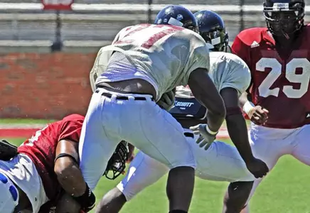Greer Goes for Three Scores In Trojans' Second Scrimmage Image