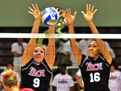 Trojans Ease Past Jacksonville State Image