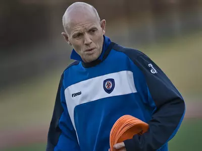 Soccer Welcomes Special Instructor Image