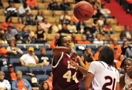 Trojans Hold On To Defeat FIU Image