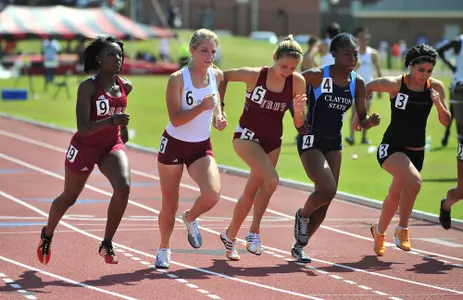 Trojans Move Up 48 Spots in USTFCCA Poll Image