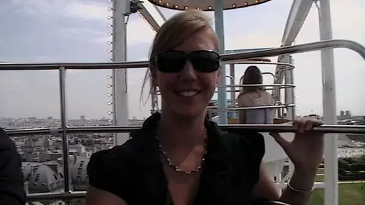 A Traveling Broad: Paris Image
