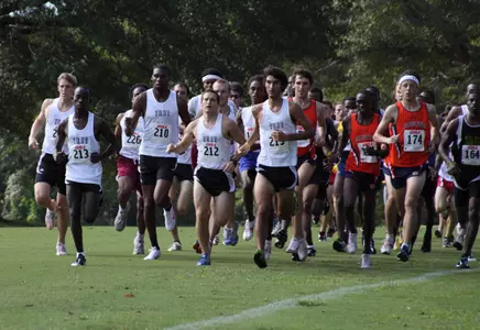 Trojans Run in Rain in Tuscaloosa Image