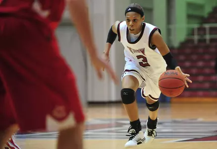 Trojans Fall To WKU At Home Image
