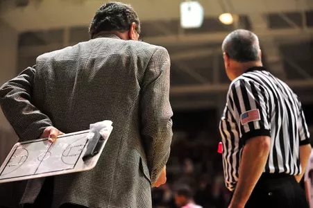 Troy's Streak Ends at WKU Image