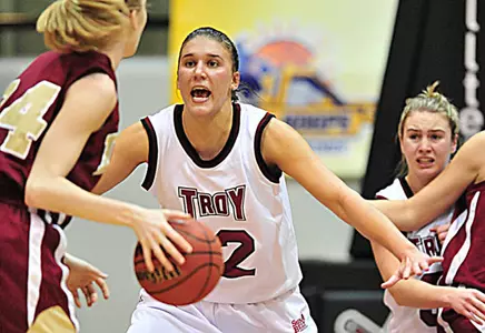 Trojans End Streak, Defeat Army Image