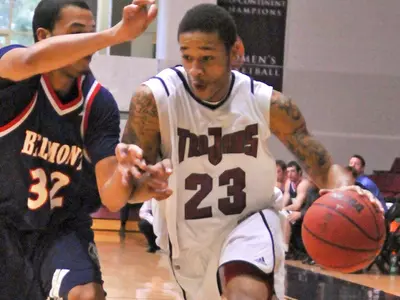 Shawntez Patterson drives against Belmont