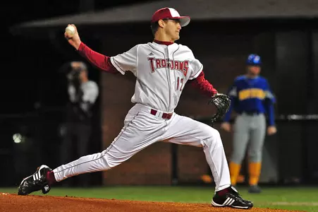 Trojans Roll Over Hofstra In Opener Image