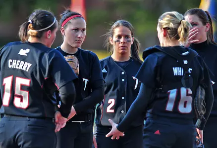 Trojans Can't Convert and Fall to WKU Image