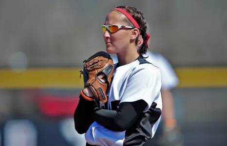 Williams Throws No-Hitter as Trojans Roll Image