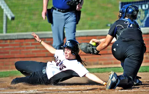 Trojans Fall at UAB Image