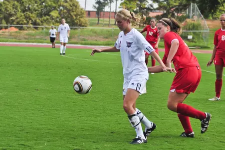 Troy Soccer Kicks Off Conference At ULM Image