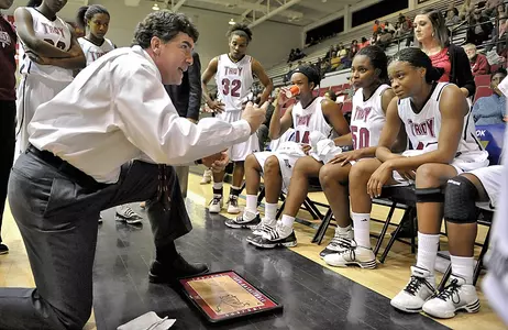 Trojans Fall to Denver at Sartain Hall Image