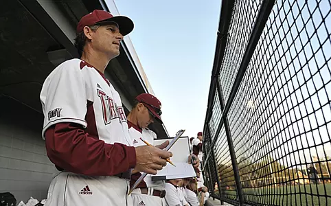 No. 18 Troy Battles Back, Falls in 10 Image
