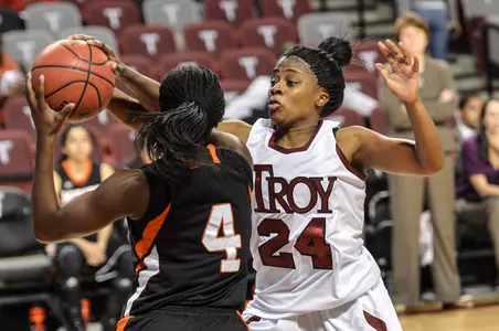 Turnovers Key in Trojans Loss at FAU Image