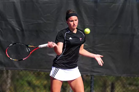 Trojans Extend Win Streak to Five Image