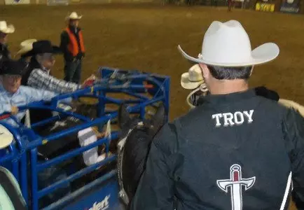 troyrodeo_1