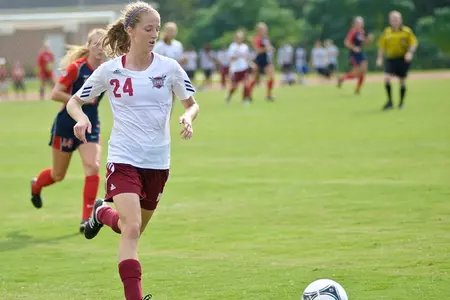 Trojans Fall at UNC Wilmington Image