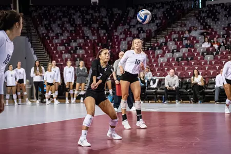 Troy VB hosts South Alabama Game #2 Senior Day