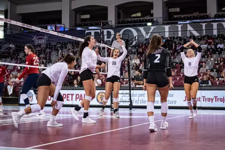 Troy VB hosts South Alabama Game #2 Senior Day