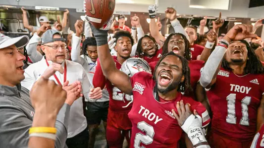 Troy Football beats Army
