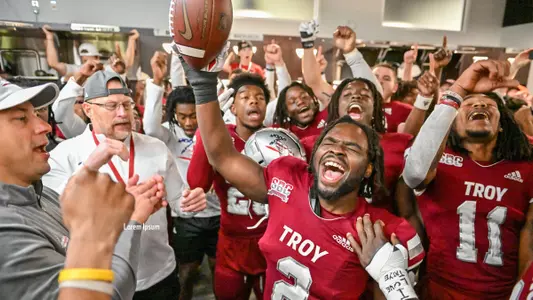 Troy Football beats Army