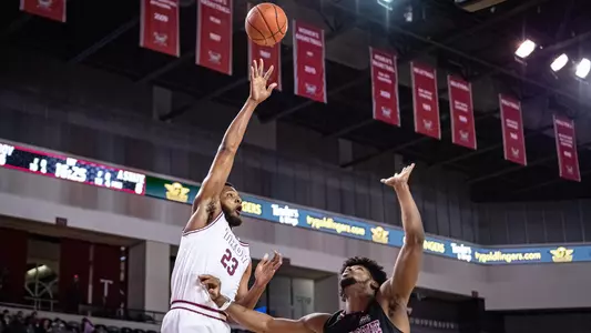 E. Odigie with the sky hook