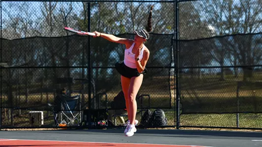K. Kukaras swings