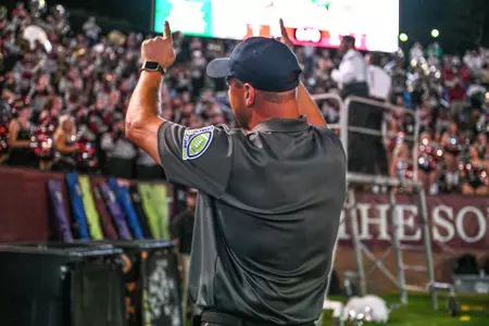 Troy FB beats Marshall