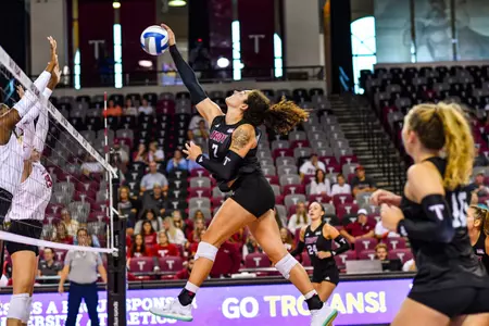 Julia Brooks vs alabama