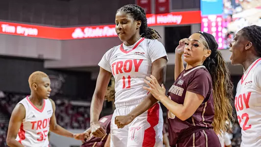 ja'mia Hollings