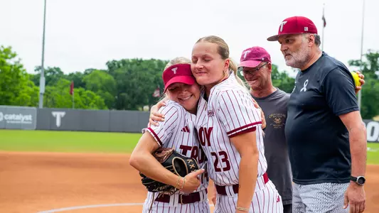 Esmee Ames, Megan Loftis