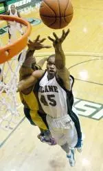 Wayne Tinsley led the Green Wave with 17 points and eight assists in Saturday's win over Rice.