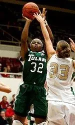 Lakethia Hampton had <br> 16 points and 10 rebounds <br> against Charlotte on Sunday