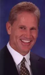 Rick Dickson was the 2004 recipient of the Outstanding Contribution to Amateur Football Award at the National Football Foundation Annual Awards Luncheon in New York City Tuesday.