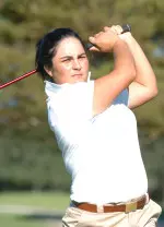 Senior Liliana Alvarez won all four of her tournament matches while the Green Wave finished in 10th-place at the Hooters Match Play Collegiate Championship.