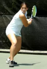 Julie Smekodub moved to 13-3 on the season with a 6-3, 6-3 win at No. 3 singles.