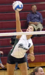 Sophomore outside hitter Sara Radosevic posted a double-double with 23 kills and 11 digs in Sunday's four-game win over Rice.