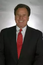 Bob Toledo brings more than 30 years of collegiate coaching experience to the Green Wave football team.