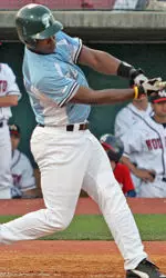 Sophomore right fielder Warren McFadden was named third-team Louisville Slugger Preseason All-American by Collegiate Baseball Magazine.
